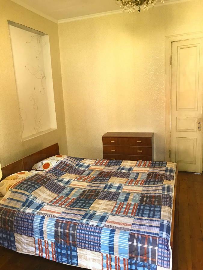 Hotel Dea à Zugdidi Extérieur photo
