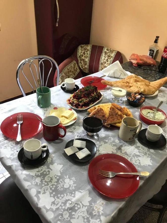 Hotel Dea à Zugdidi Extérieur photo